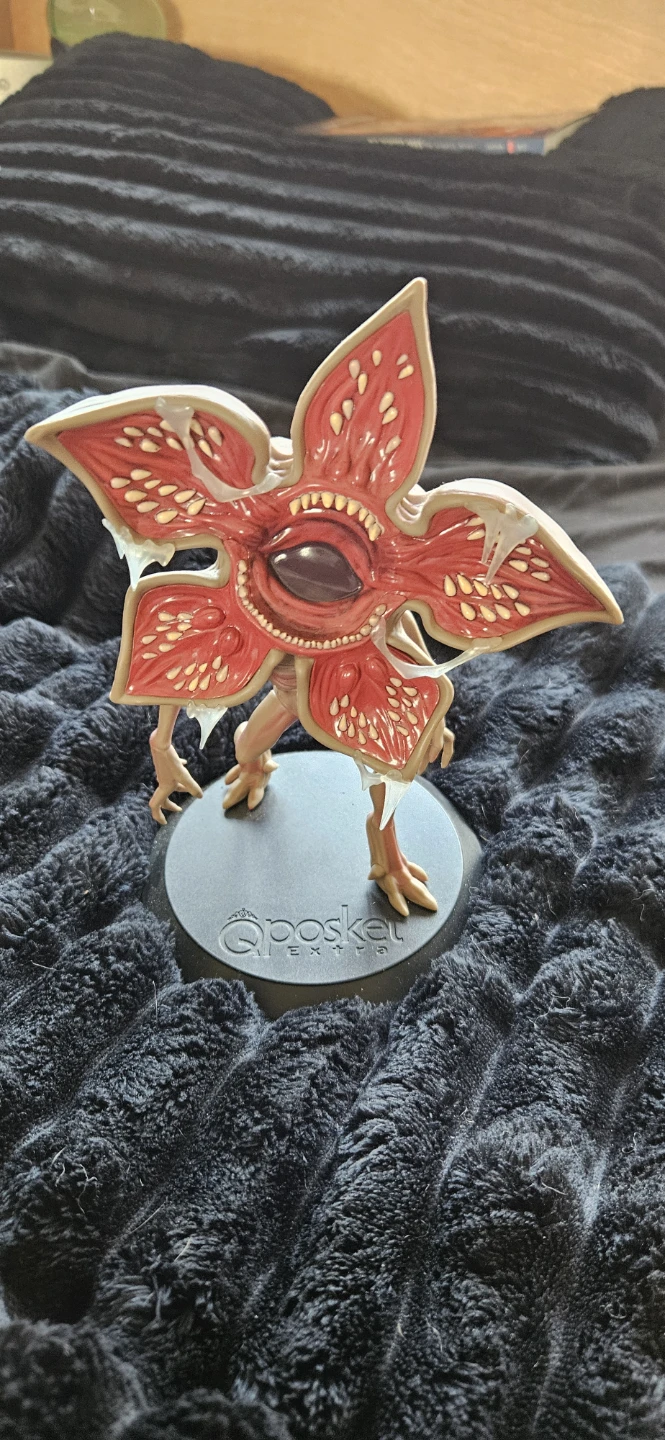 Qposket Extra Stranger Things Demogorgon Figure