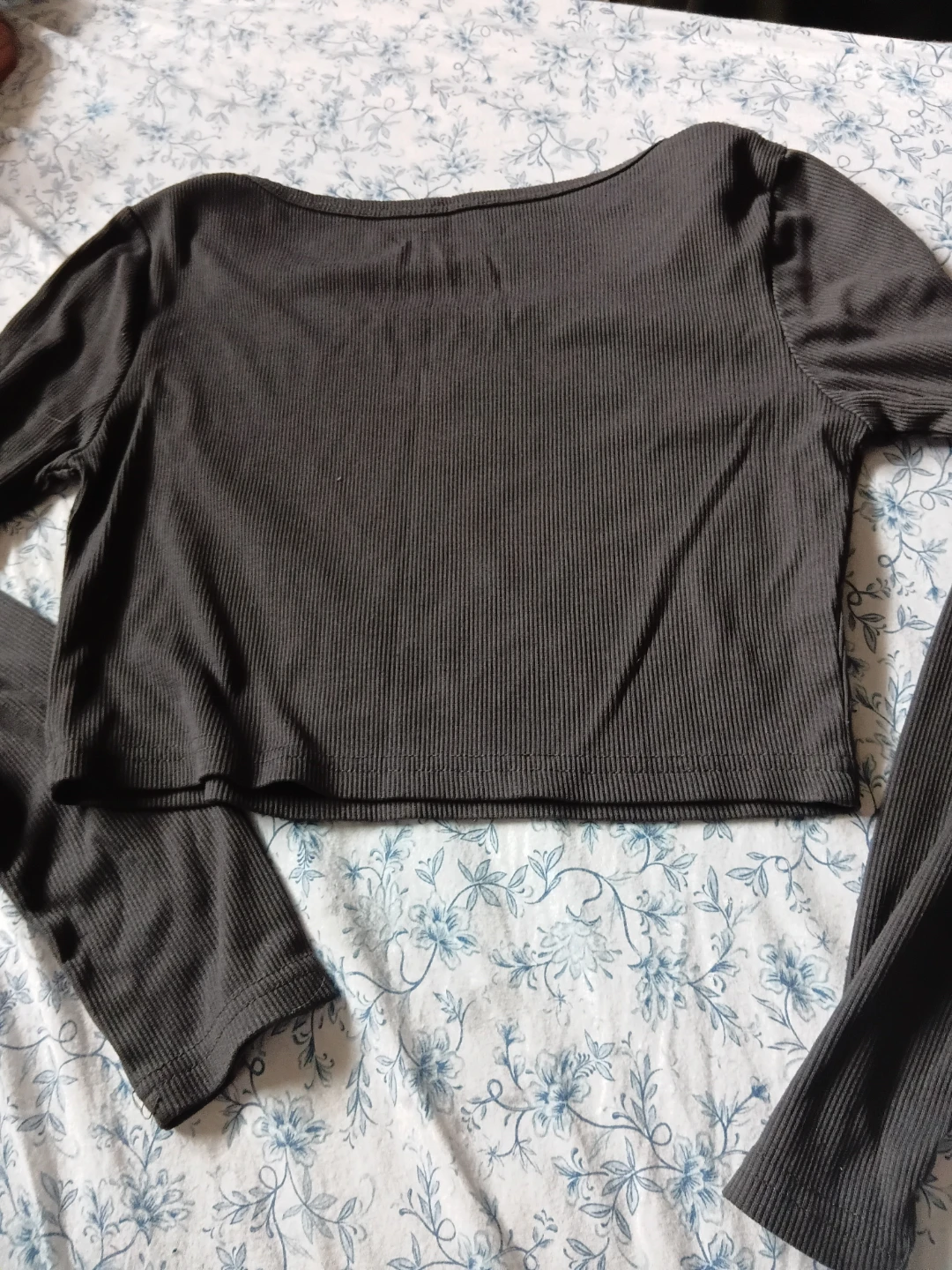 Ribbed Cropped Long Sleeve Shirt - photo 2