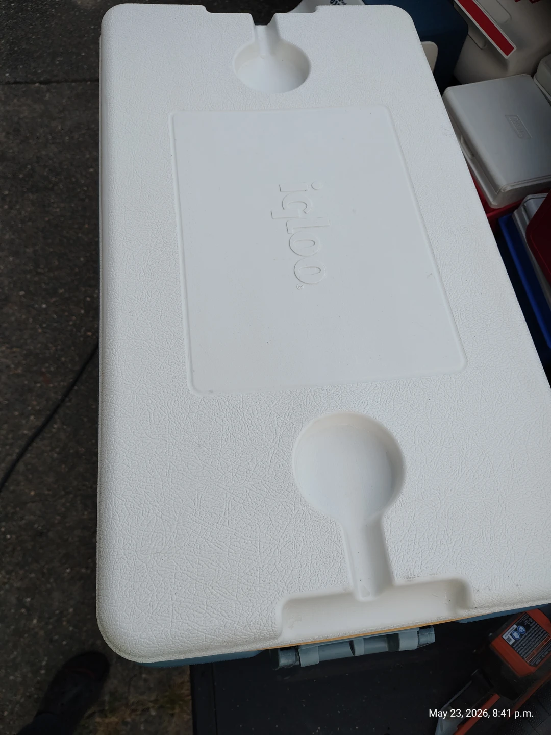 IGLOO 70qt Max Cold 5 Day Camping Fishing Cooler with Drain - photo 3