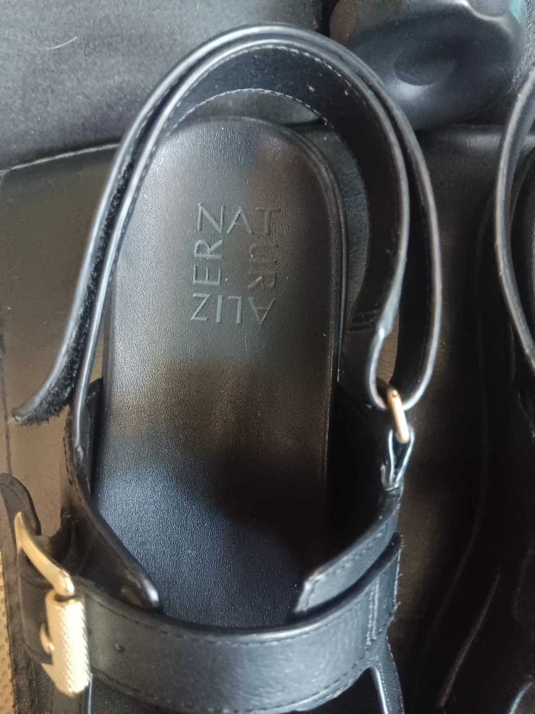 Naturalizer Black Leather Strappy Sandals Size 7 - photo 3