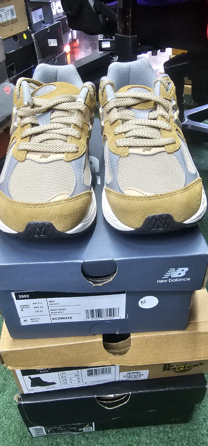 New Balance 2002R "Khaki Beige" Sneakers