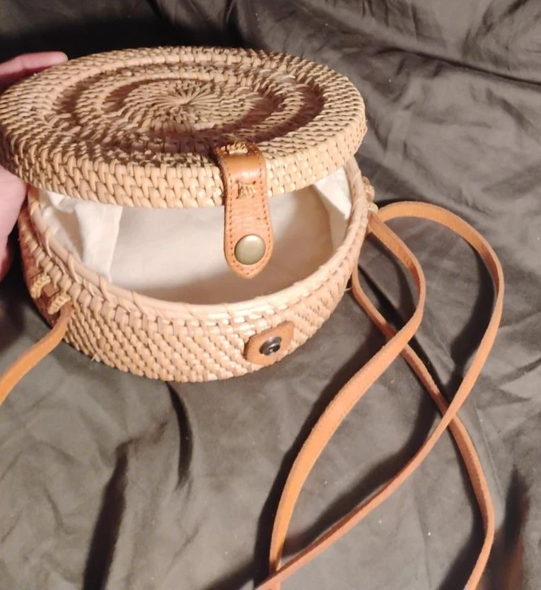 Vintage Round Woven Rattan Crossbody Bag with Leather Strap - photo 2