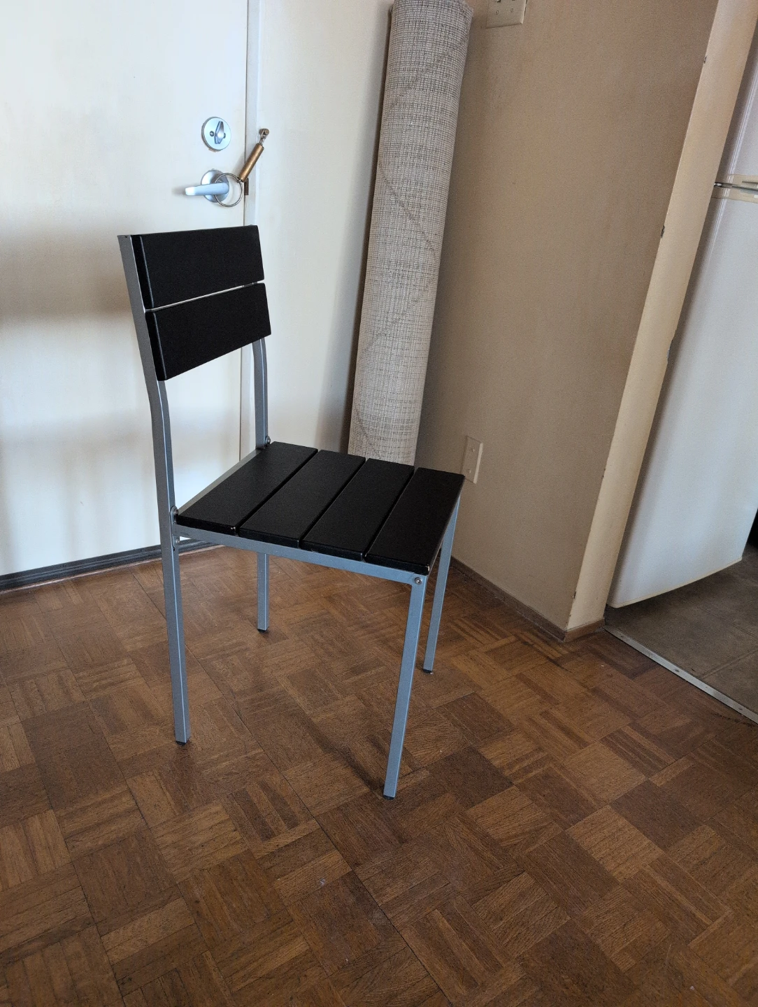 Black Modern Chair - photo 2