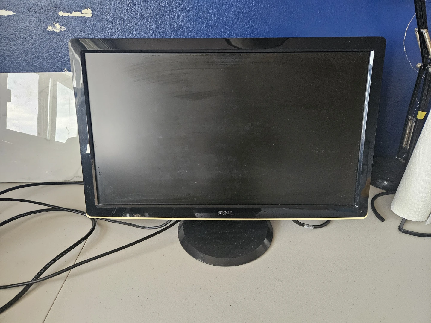 Dell St2310 - LCD Monitor - 23"