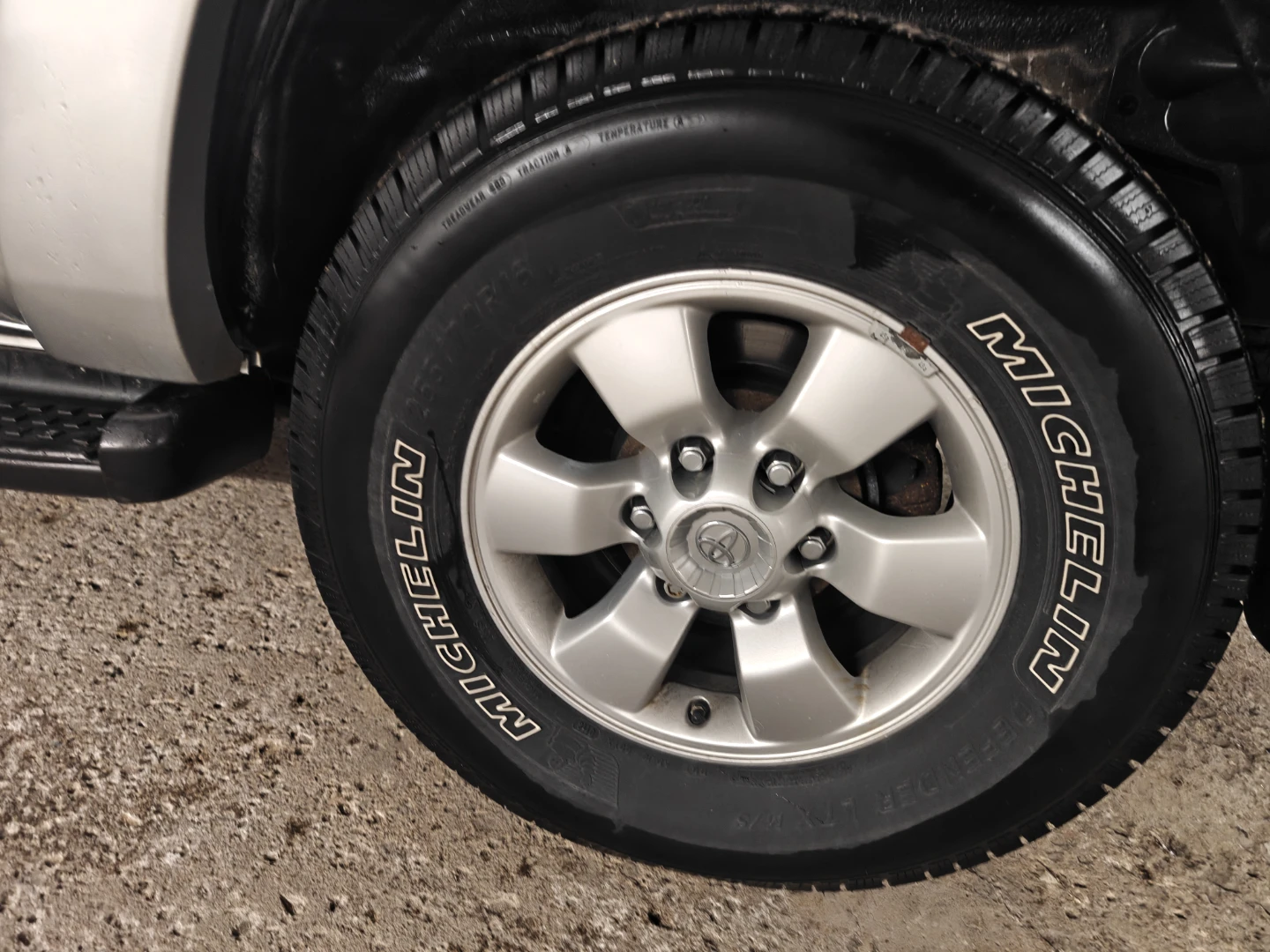 Michelin Defender LTX M/S Tire - photo 3