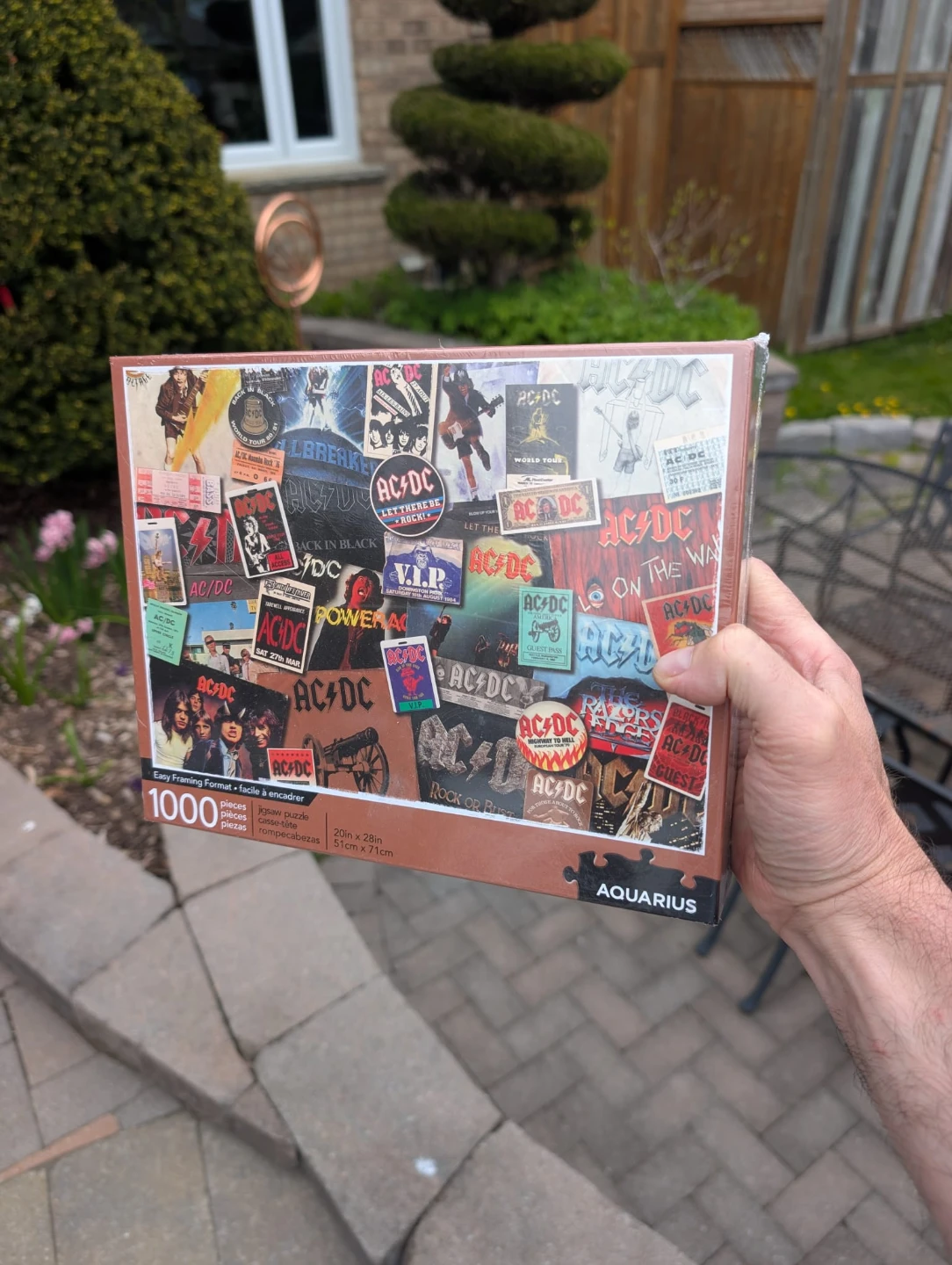 AC/DC 1000 Piece Puzzle by Aquarius