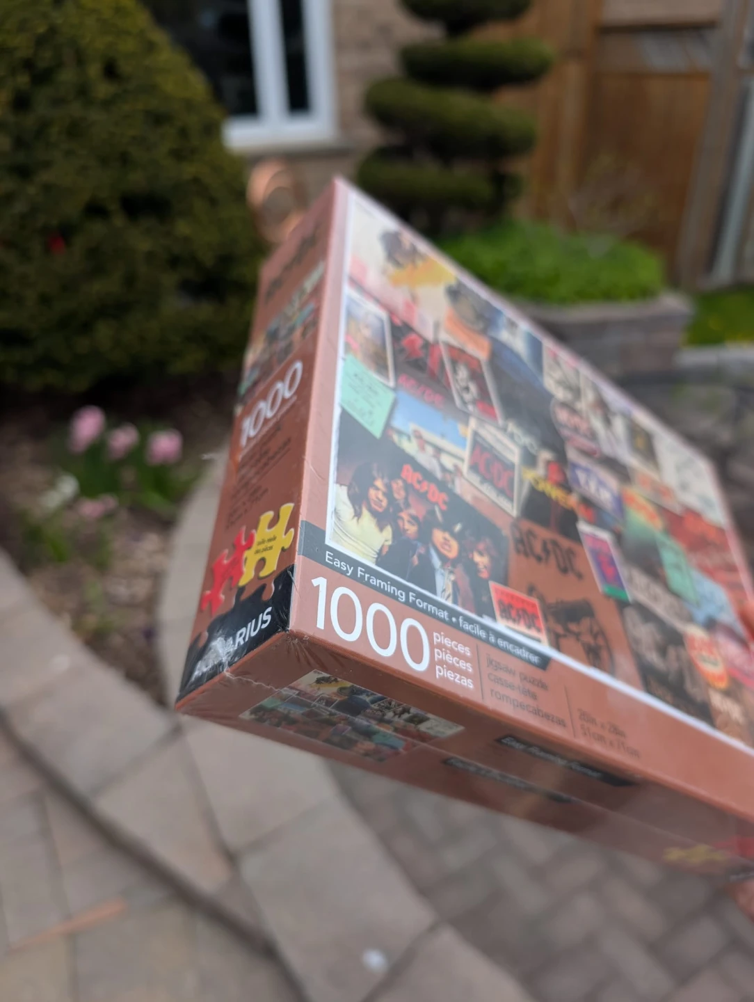 AC/DC 1000 Piece Puzzle by Aquarius - photo 2