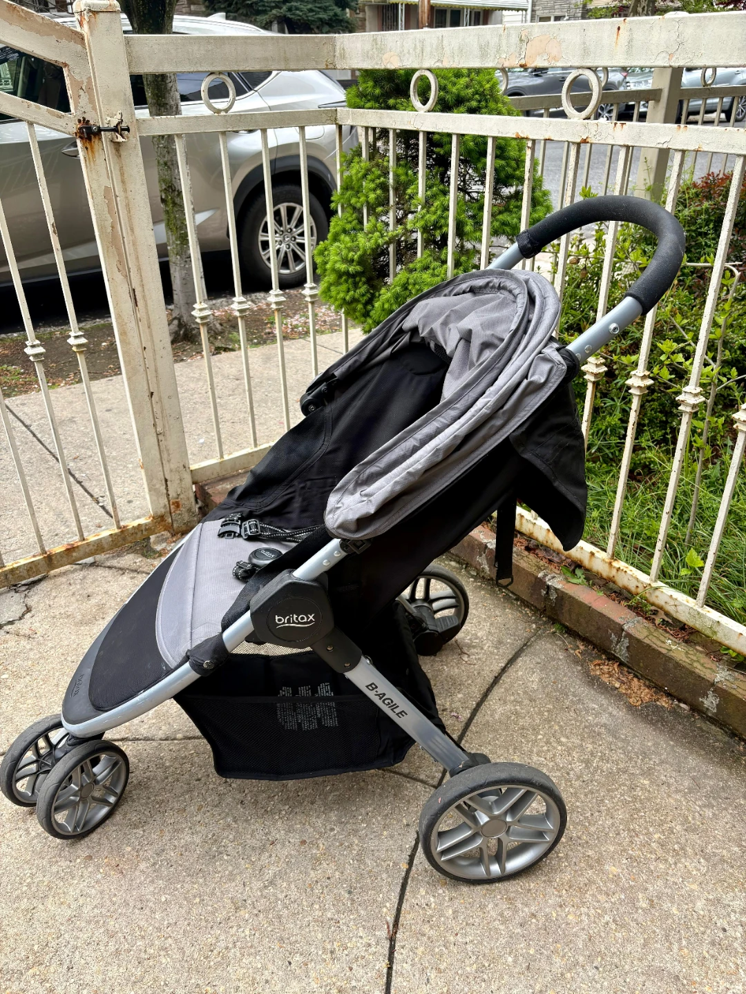 Britax B-Agile Lightweight Stroller - photo 2