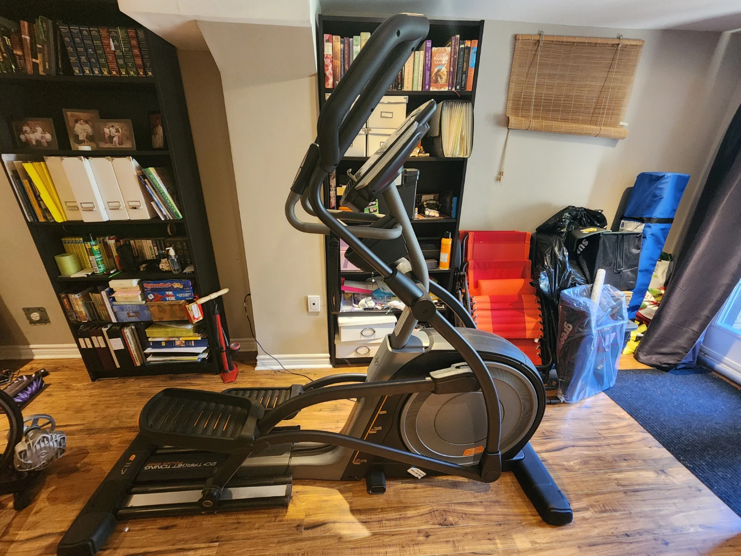 NordicTrack E11.7 Elliptical Trainer - photo 4