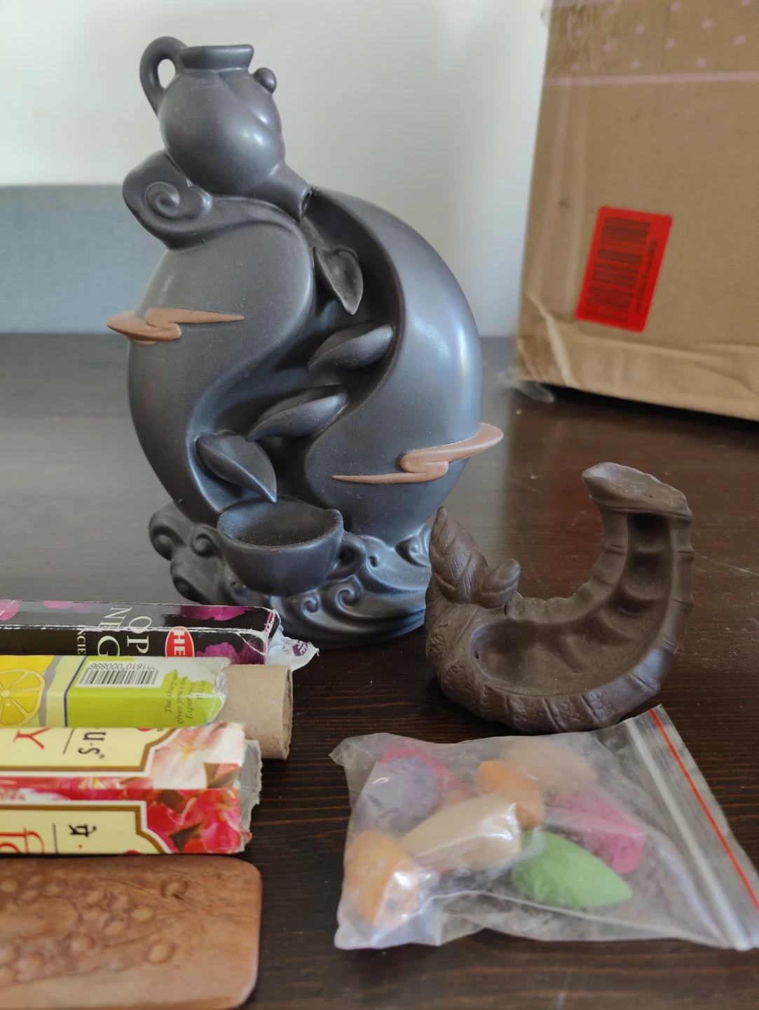 Incense Holder Waterfall with Assorted Incense Sticks - photo 3