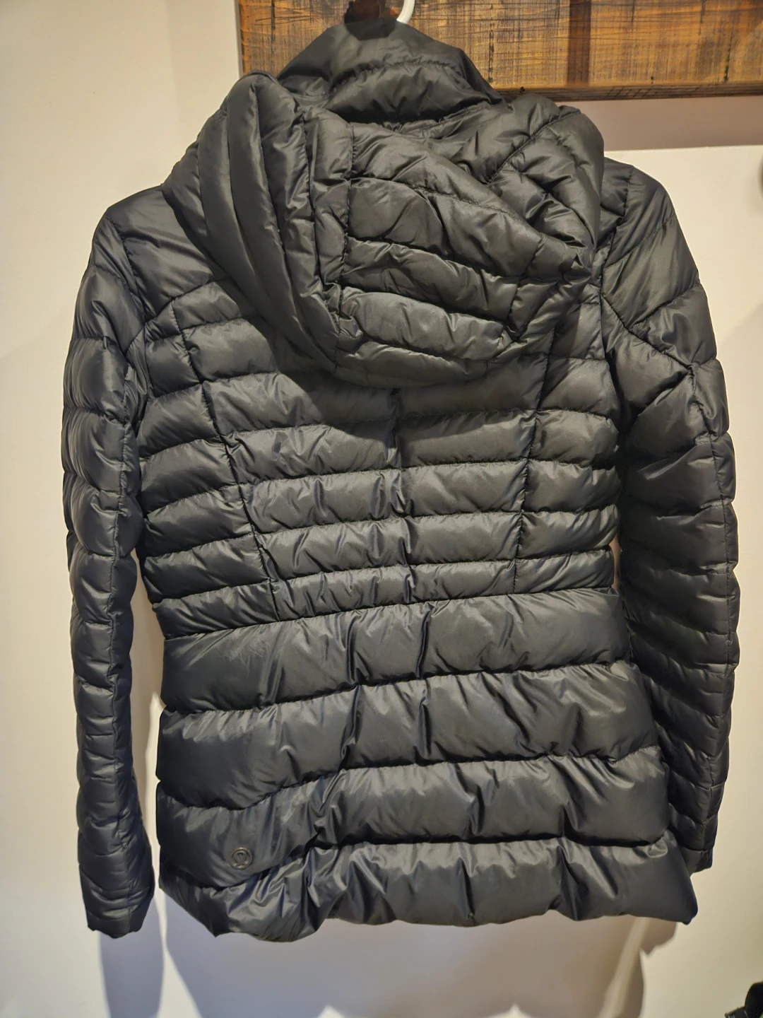 Lululemon Down Puffer Jacket - Black - Size 4 - photo 2