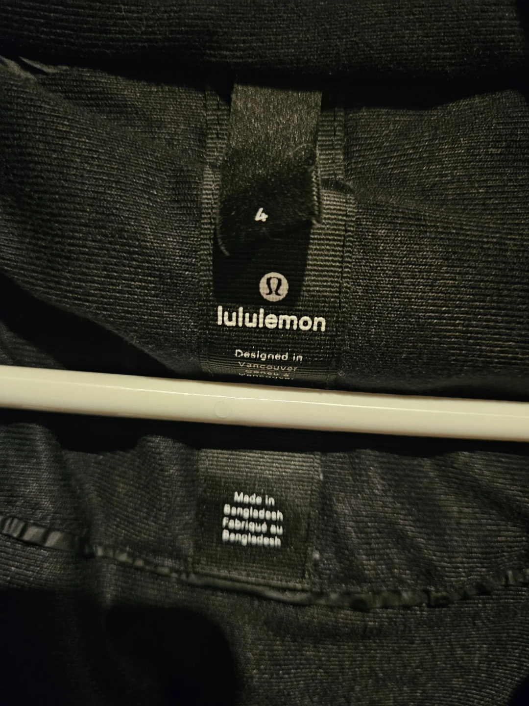 Lululemon Down Puffer Jacket - Black - Size 4 - photo 3