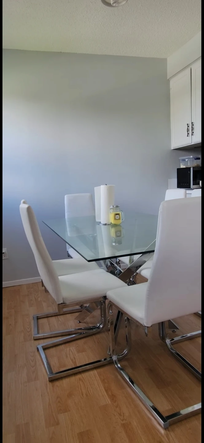 Glass Dining Table with 6 White Chairs - photo 2