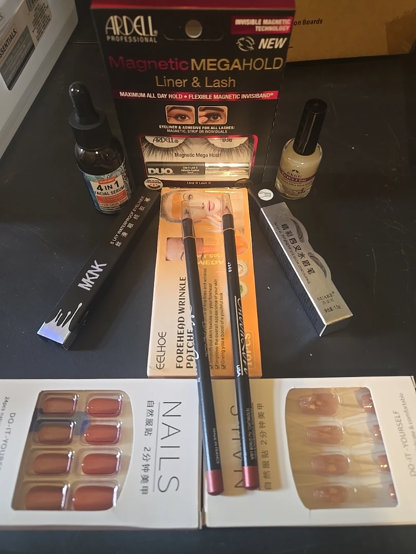 Ardell Magnetic Megahold Liner & Lash Kit - photo 2