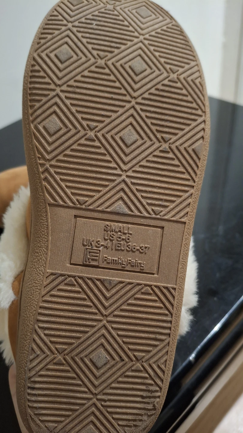 Tan Suede Slippers -   size 5-6 - photo 4