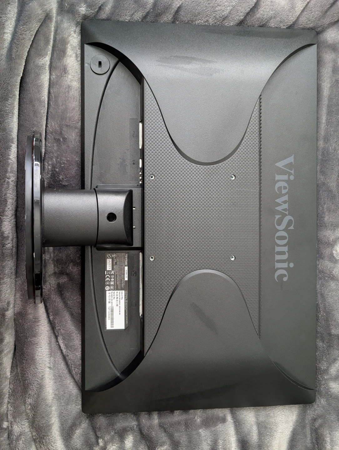 ViewSonic 22” LED Monitor (VA2246m-LED) – Works Great - photo 2