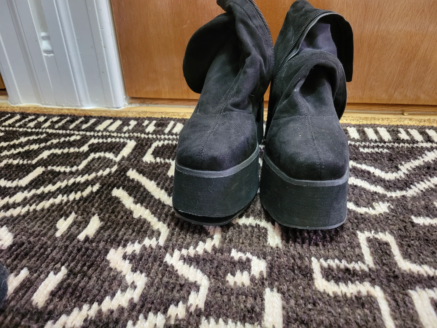 Black High Heel Boots - photo 4