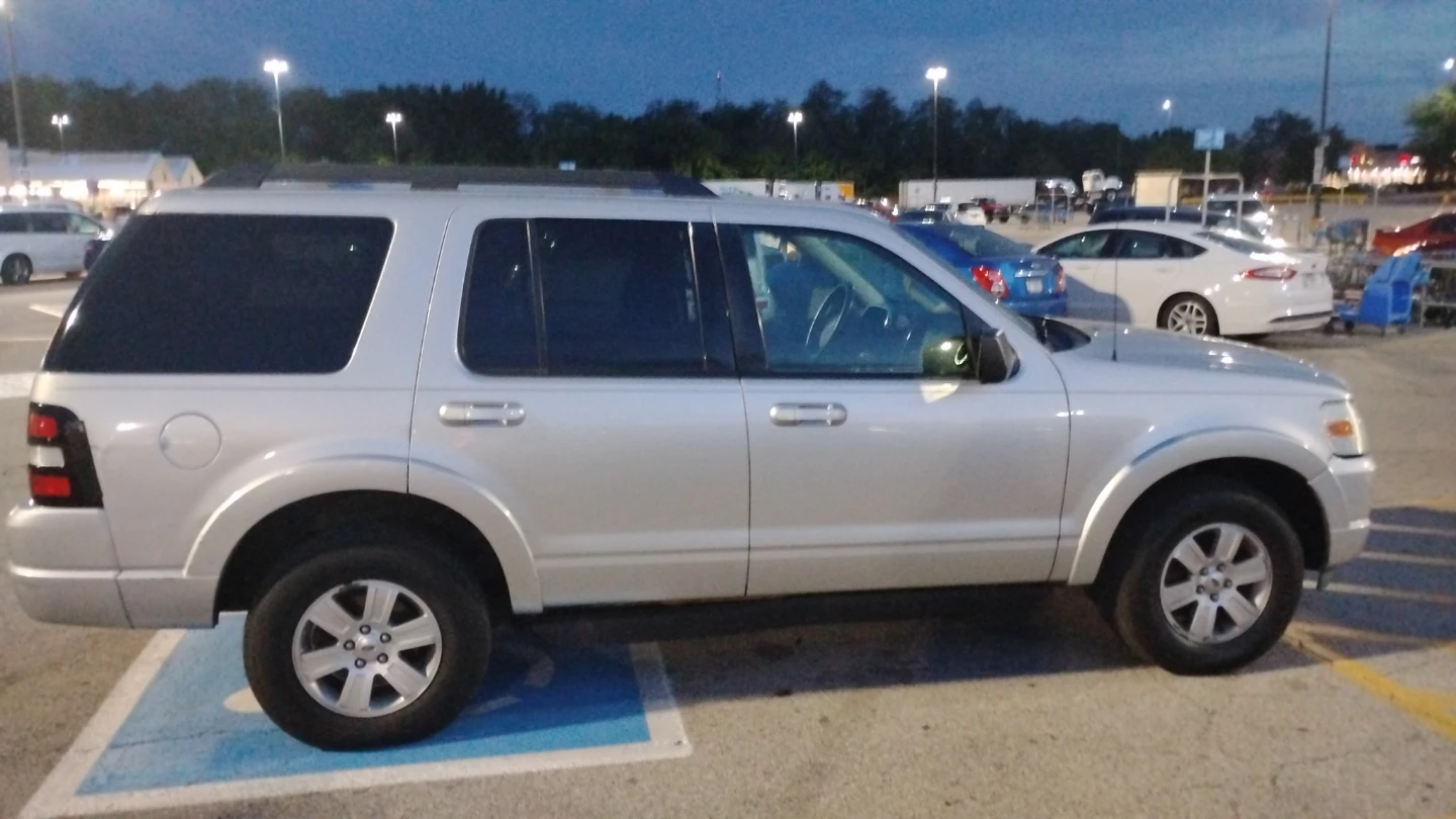 Ford Explorer SUV