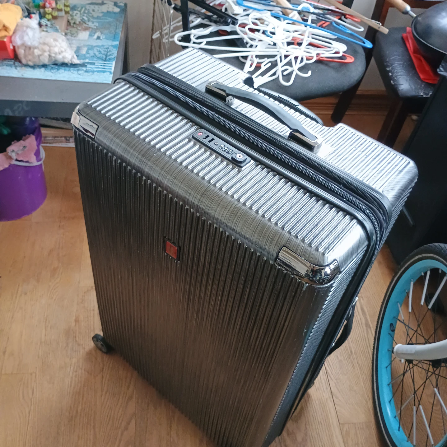 SWISSTECH Hardside Spinner Luggage