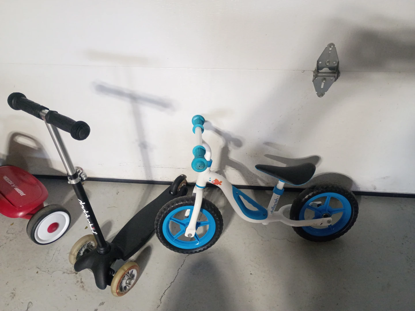 Radio Flyer Pink Trike and Other Kids Ride-Ons - photo 4