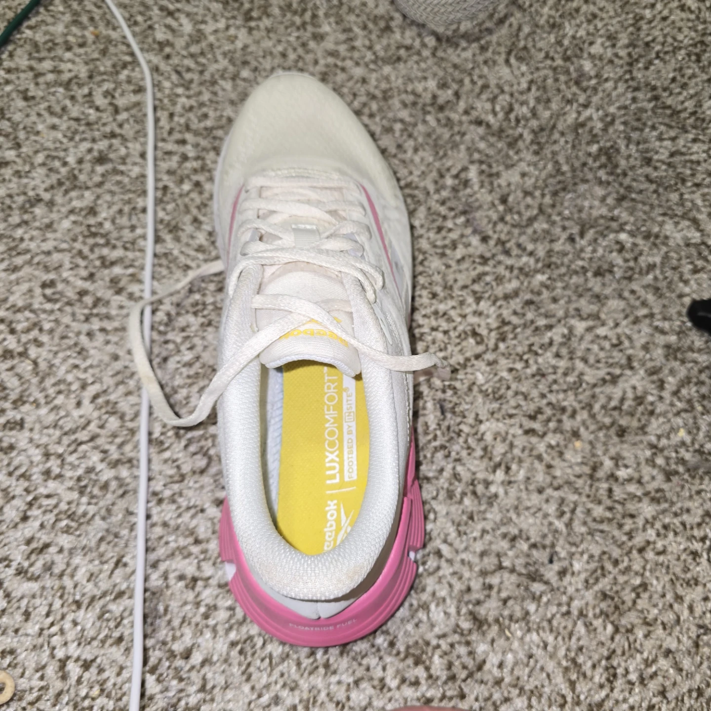 Reebok Women's White & Pink Running Shoes