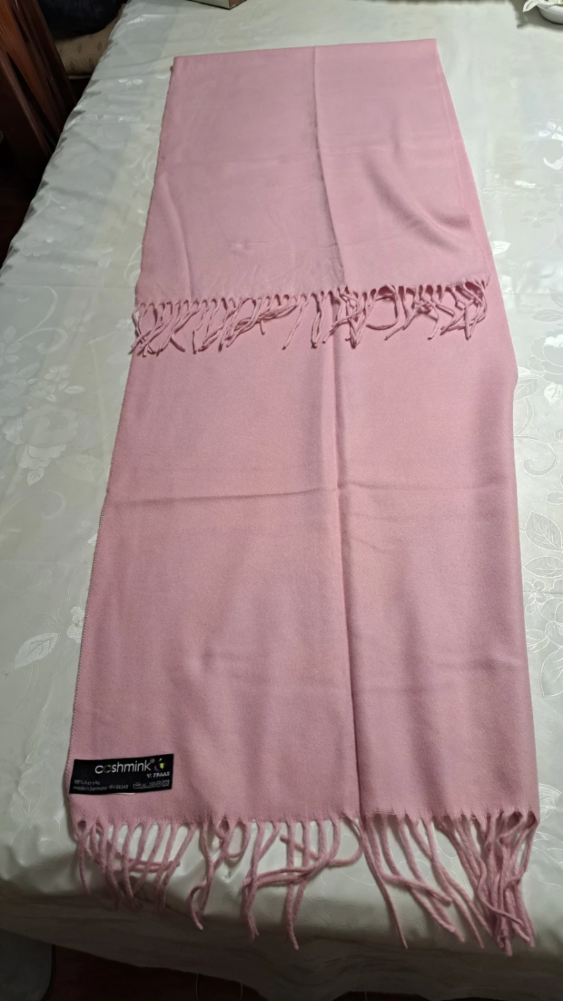 New Cashmink V. Fraas Pink Scarf - 100% Acrylic