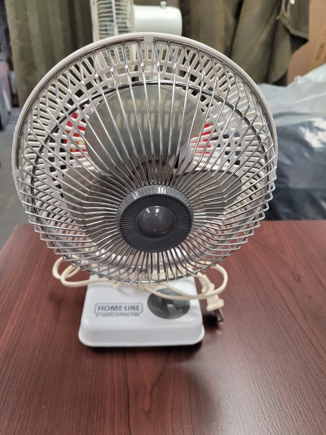 HOME-LINE 6" Oscillating Fan