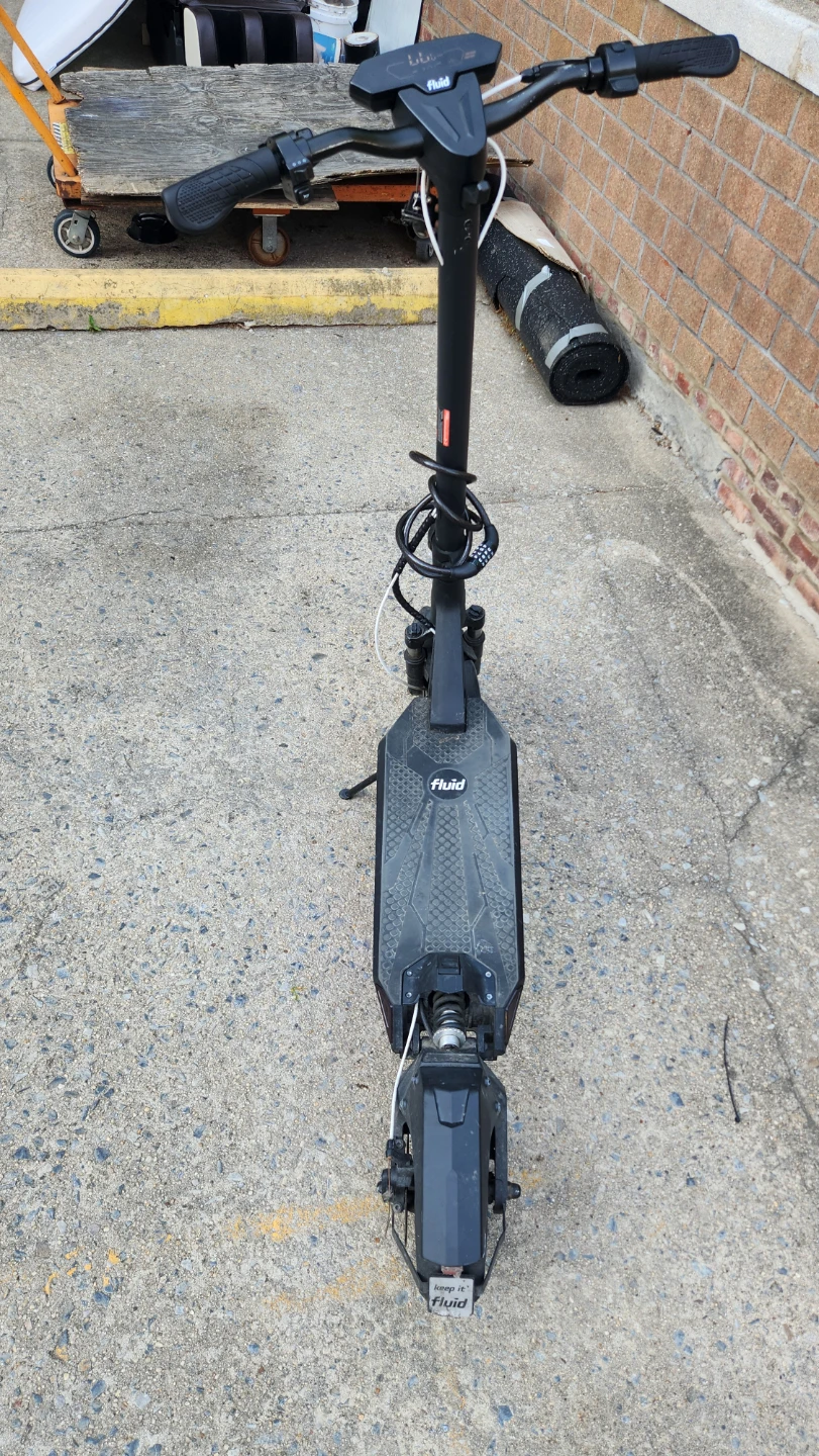 Fluid Electric Scooter - photo 3