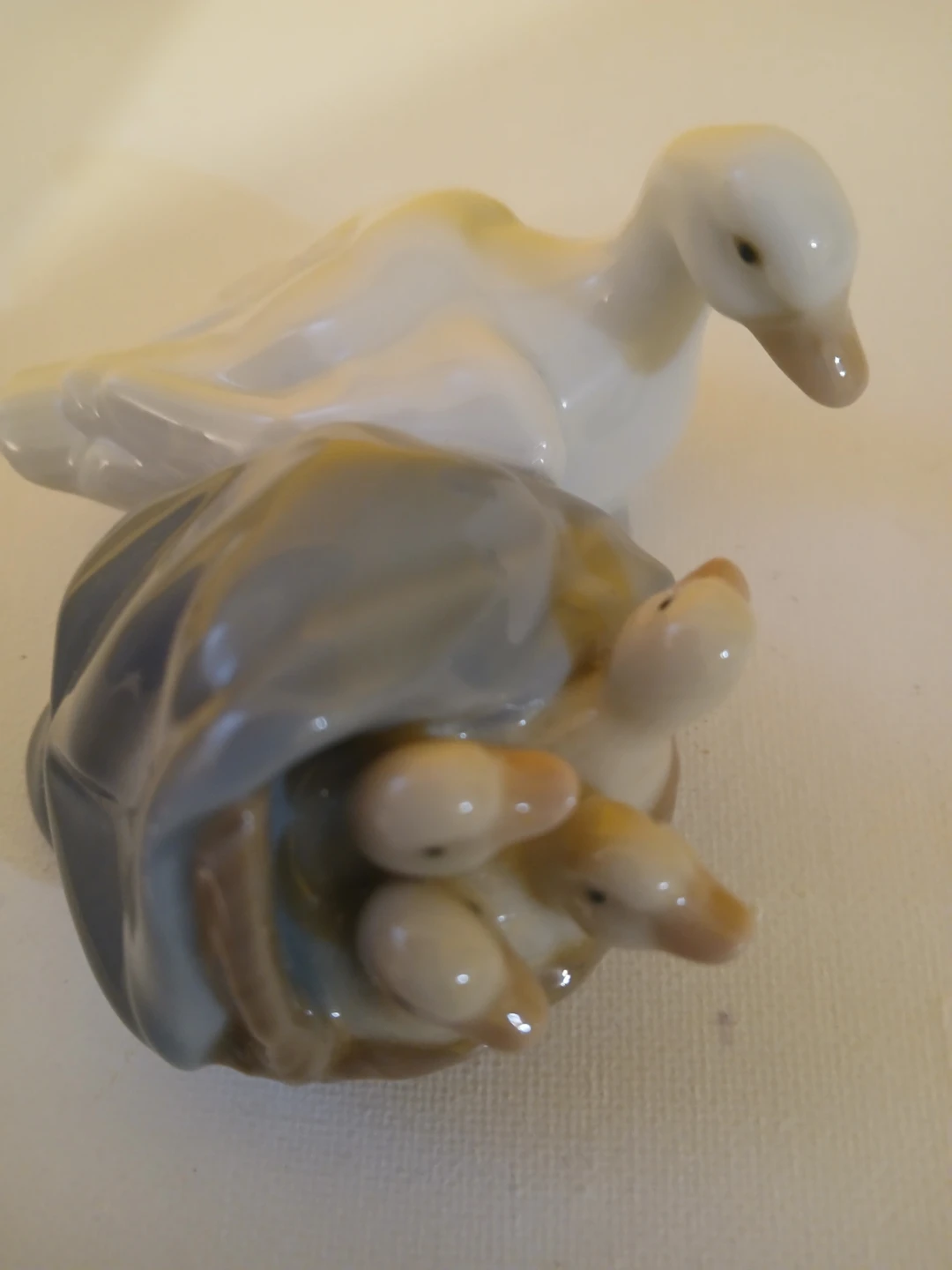Lladro Porcelain Figurine - Mother Duck and Ducklings - photo 4