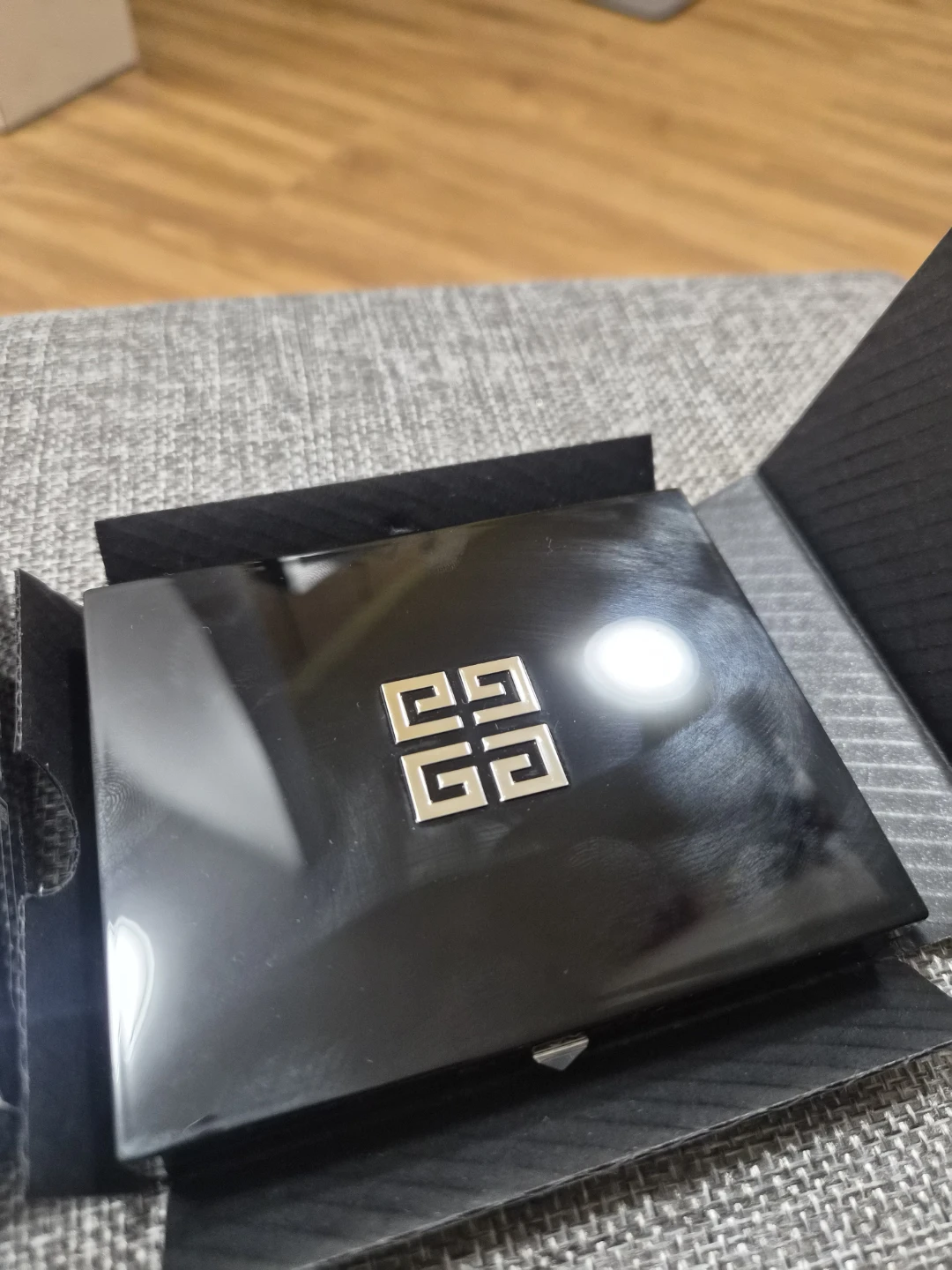 Givenchy LE 9 de Givenchy Multi-Finish Eyeshadow Palette - photo 2