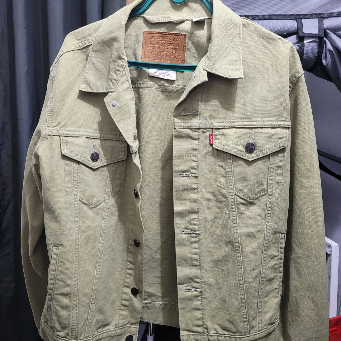 Levi's Trucker Jacket - Size M - photo 2
