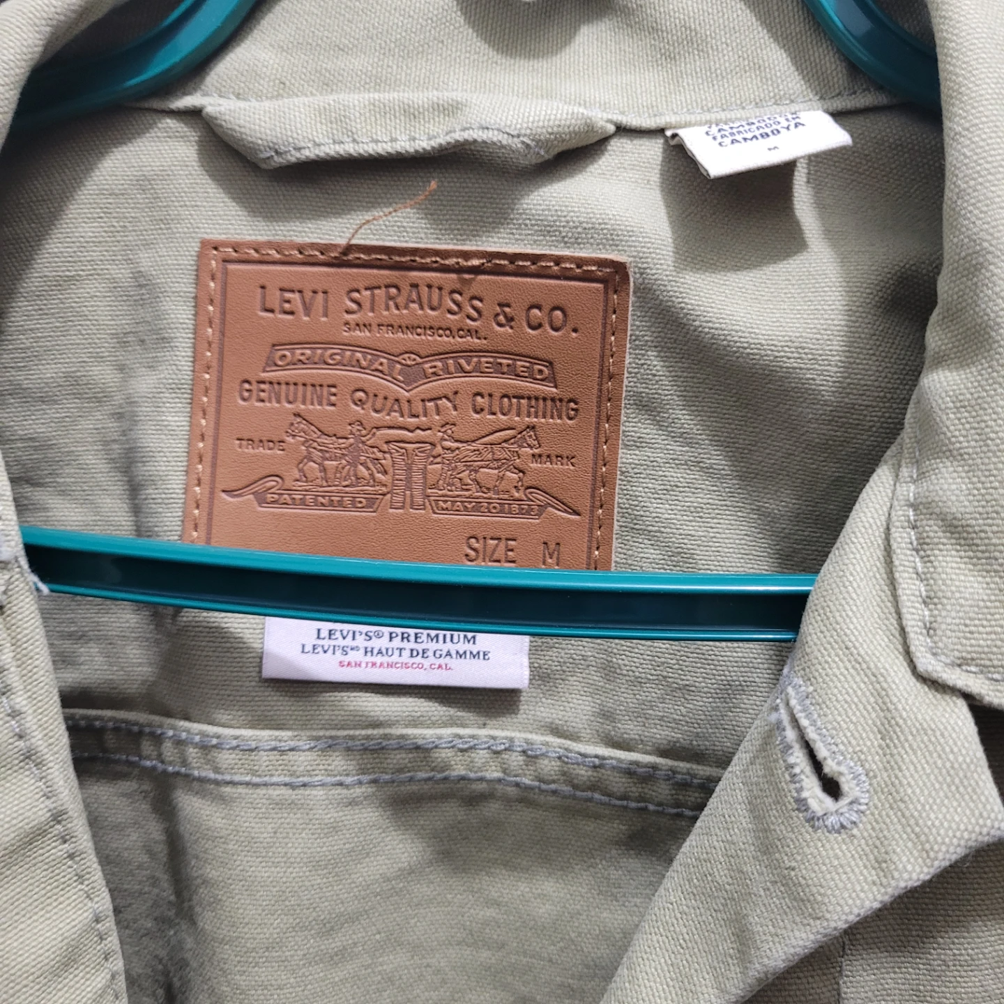 Levi's Trucker Jacket - Size M - photo 3