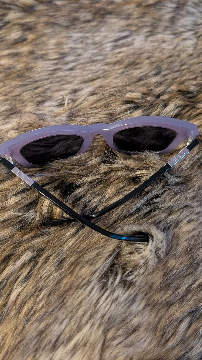 Guess Sunglasses - photo 3
