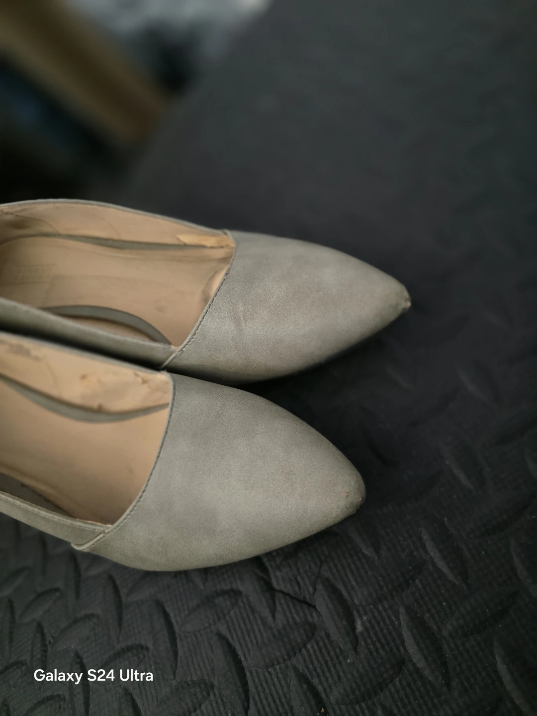 Simply Styled Grey Wedge Heels Size 9 - photo 2
