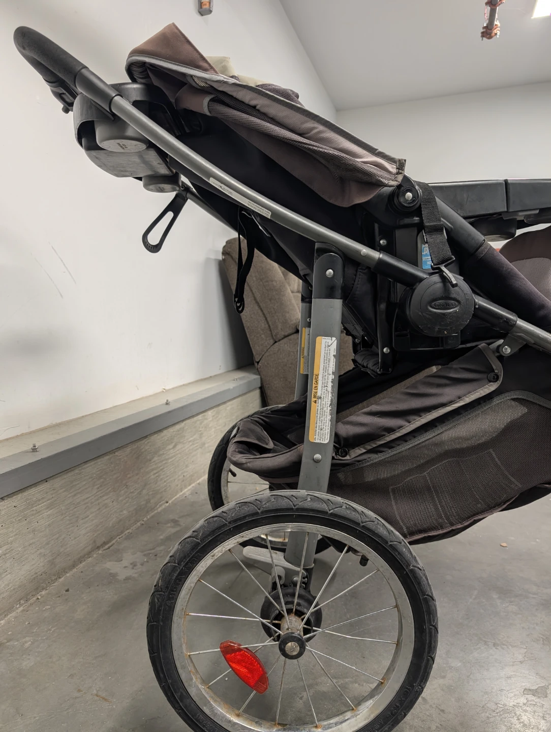 Graco Jogging Stroller - photo 2