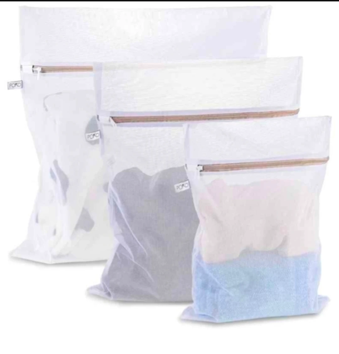 Brand new premium quality set of 3 mesh laundry wash bags