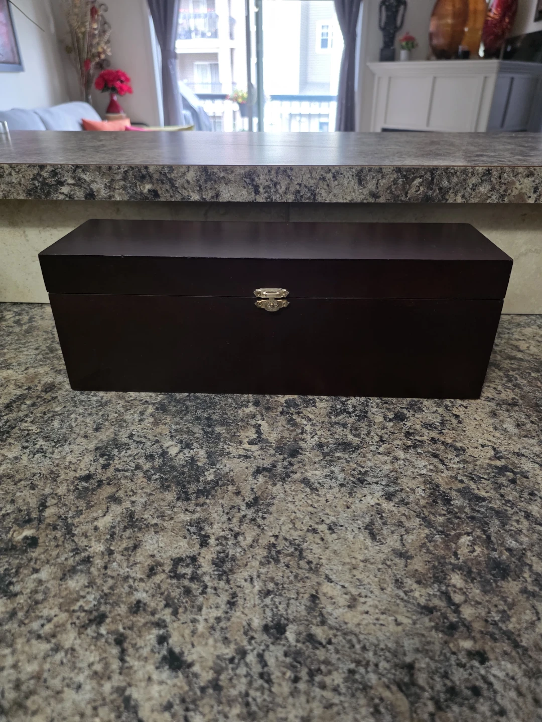 Beaufort  Blanc de Noir Wine with Wine Accessories Set - photo 4