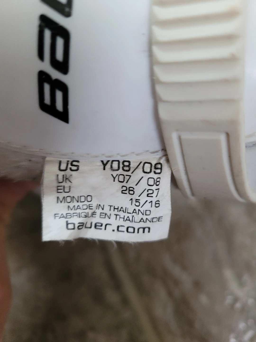 Bauer Youth Ice Skates Y08/09 - photo 2
