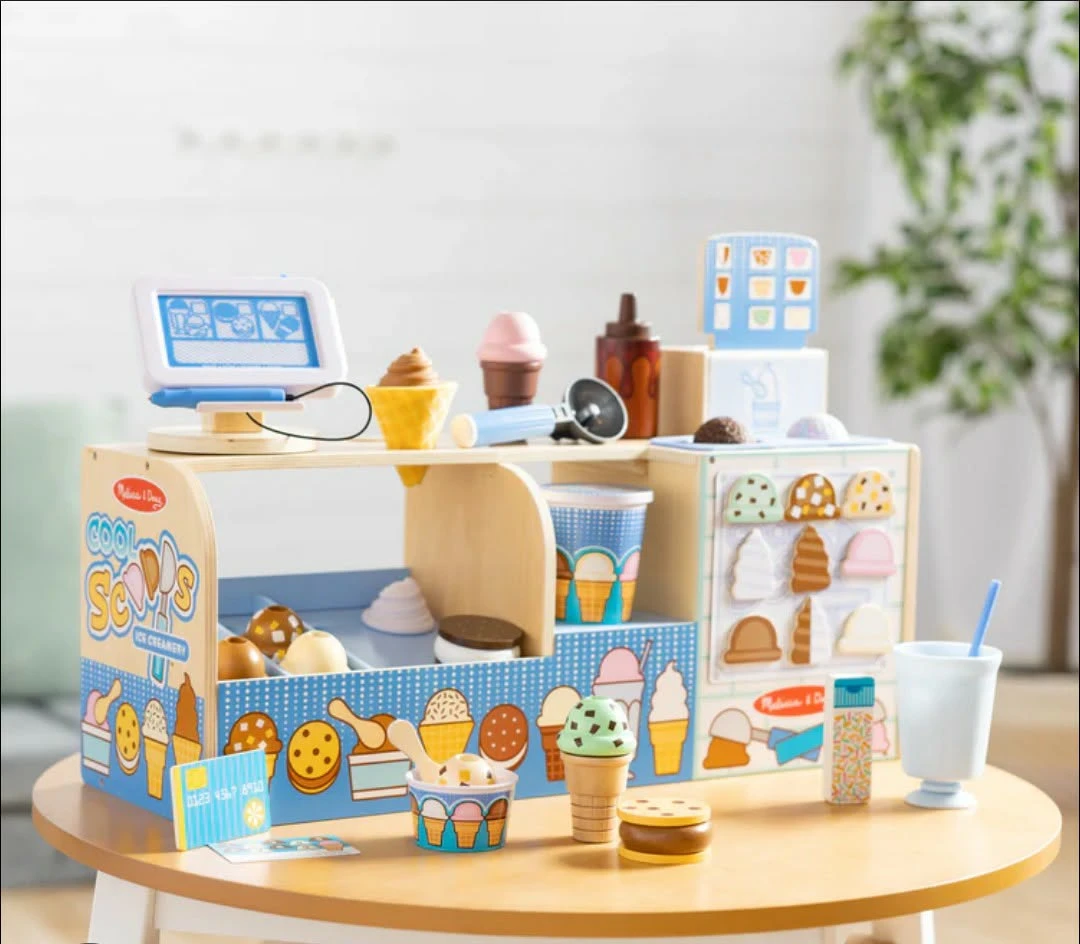 Melissa & Doug Cool Scoop Ice Creamery Play Set