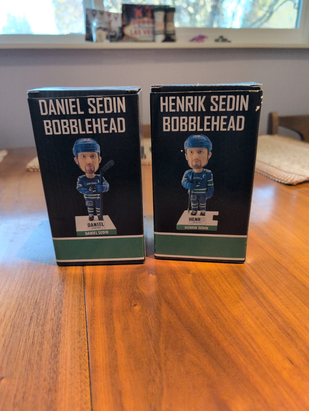 Vancouver Canucks Daniel & Henrik Sedin Bobbleheads - photo 2