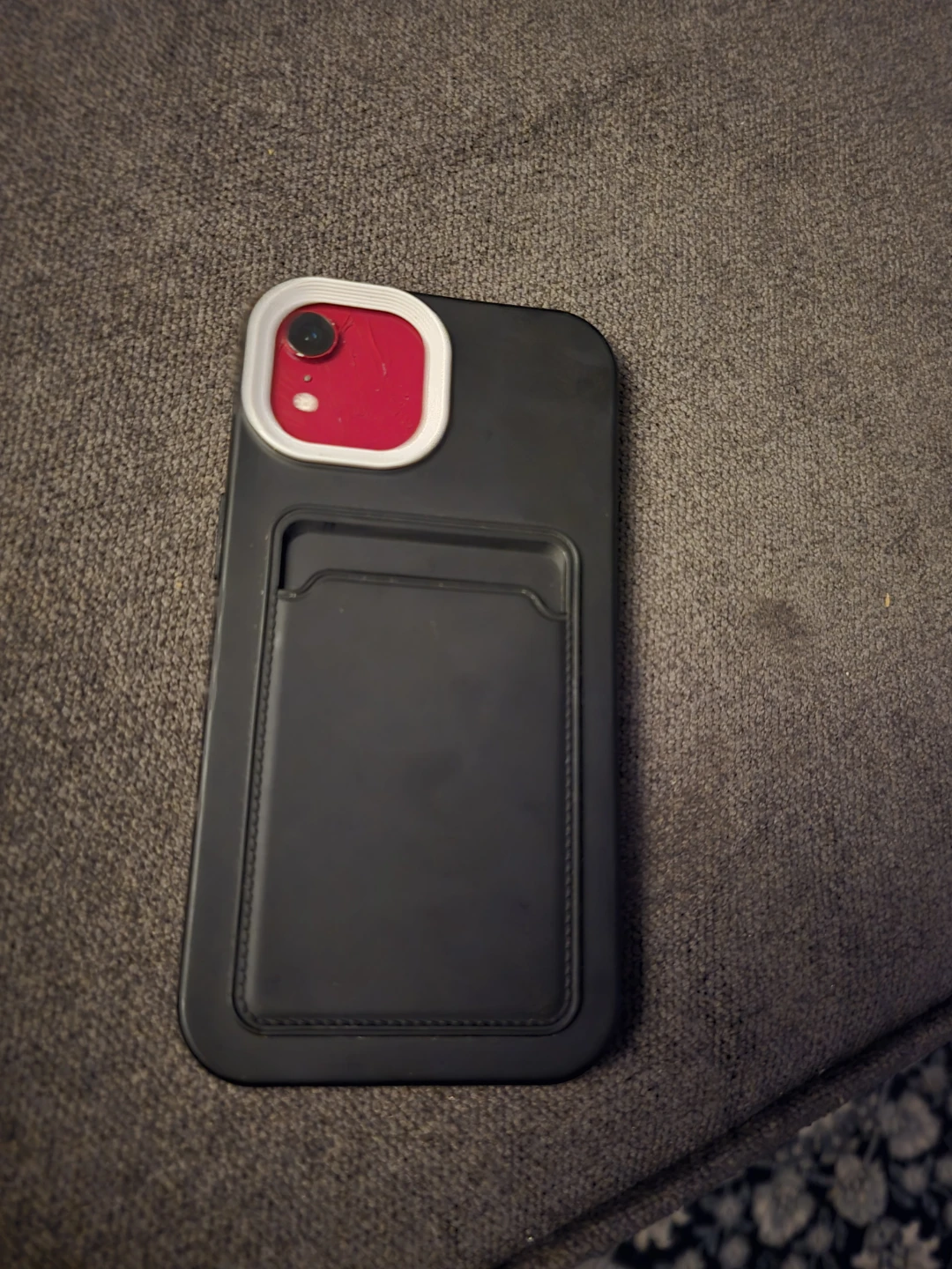 Red iPhone XR with cardholder case - photo 4