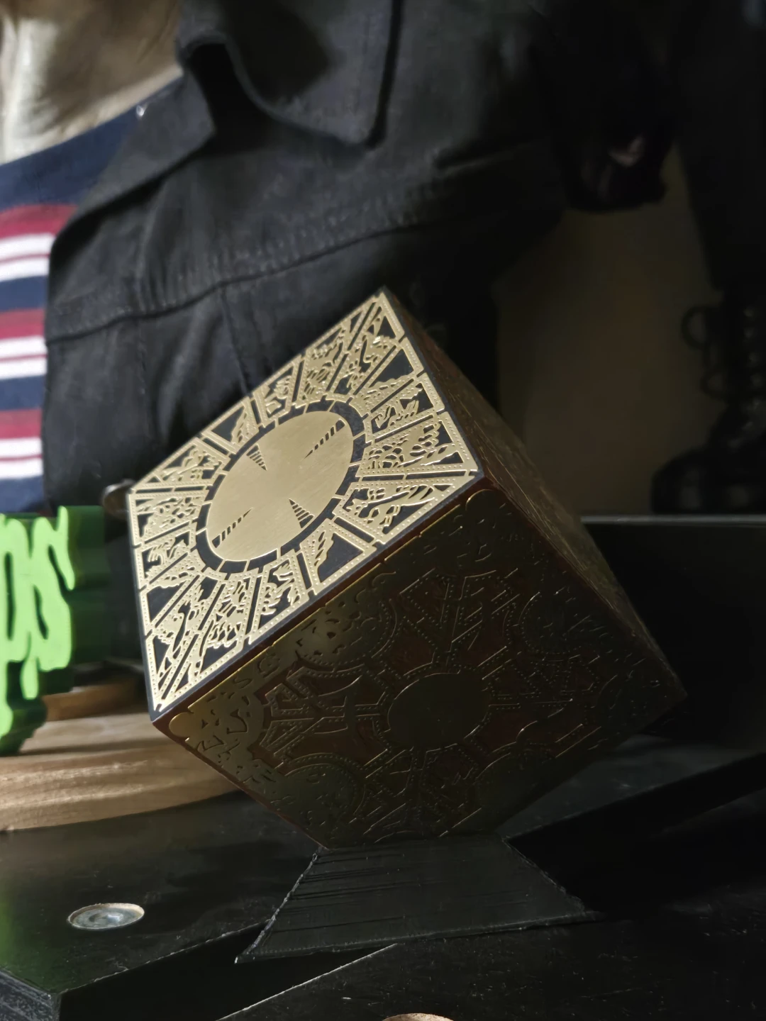 Hellraiser Lament Configuration Box Replica - photo 3