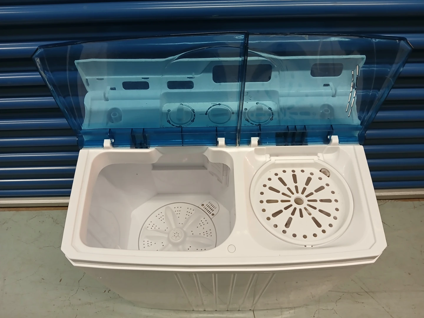 Portable Twin Tub Washing Machine and Spinner - photo 4