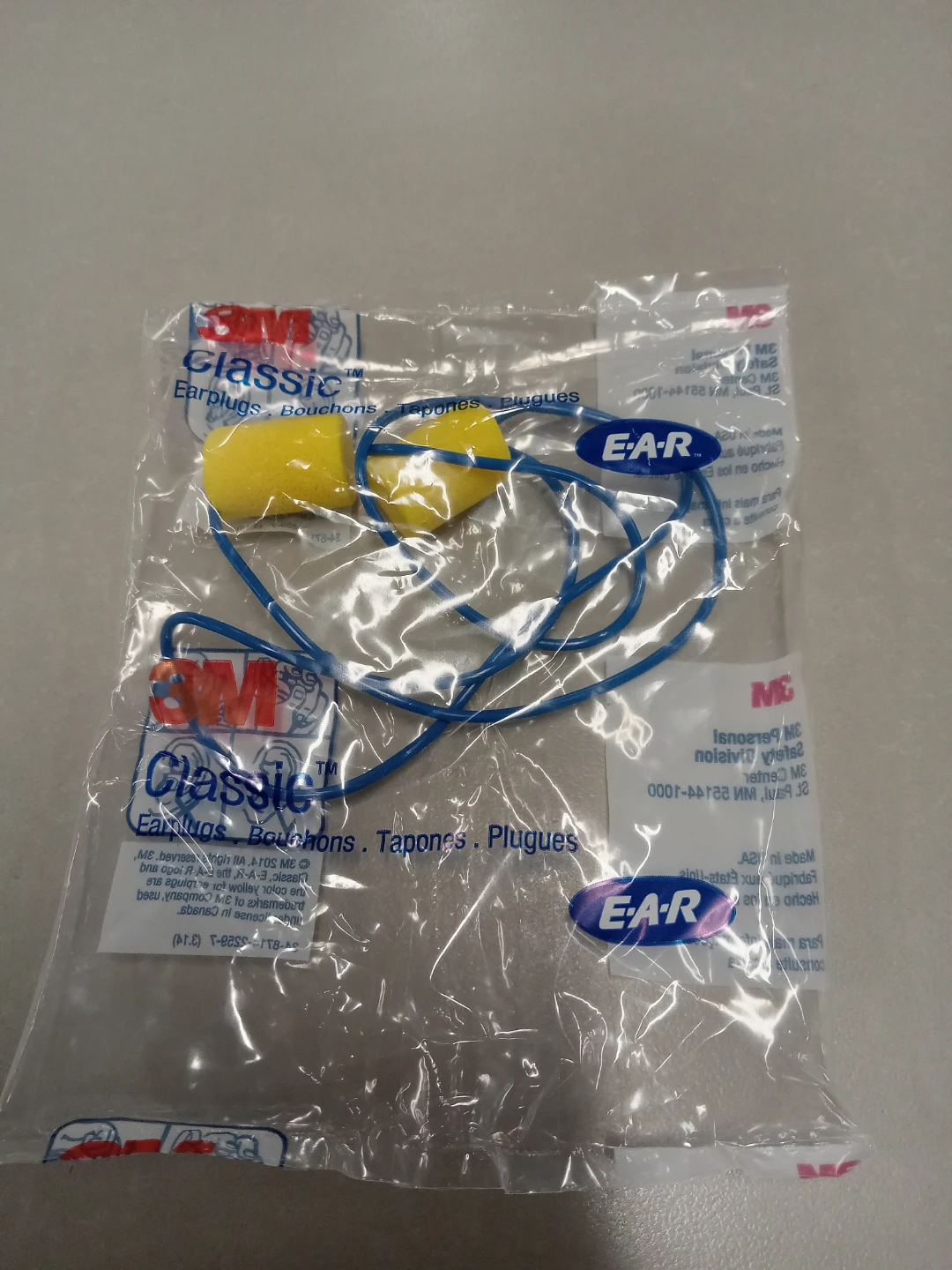 3M Classic Earplugs with Cord