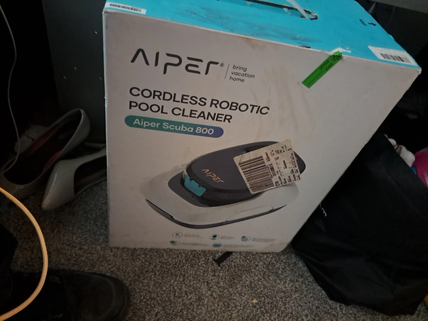 Aiper Scuba 800 Cordless Robotic Pool Cleaner
