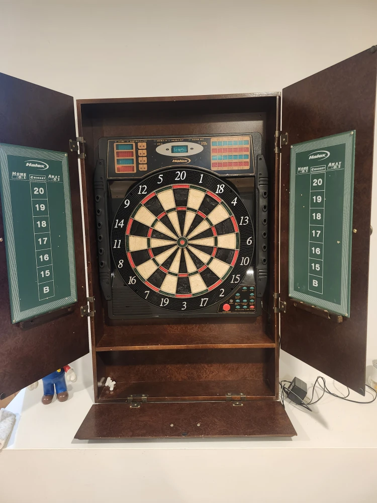Halex Electronic Dartboard Cabinet Set - photo 2