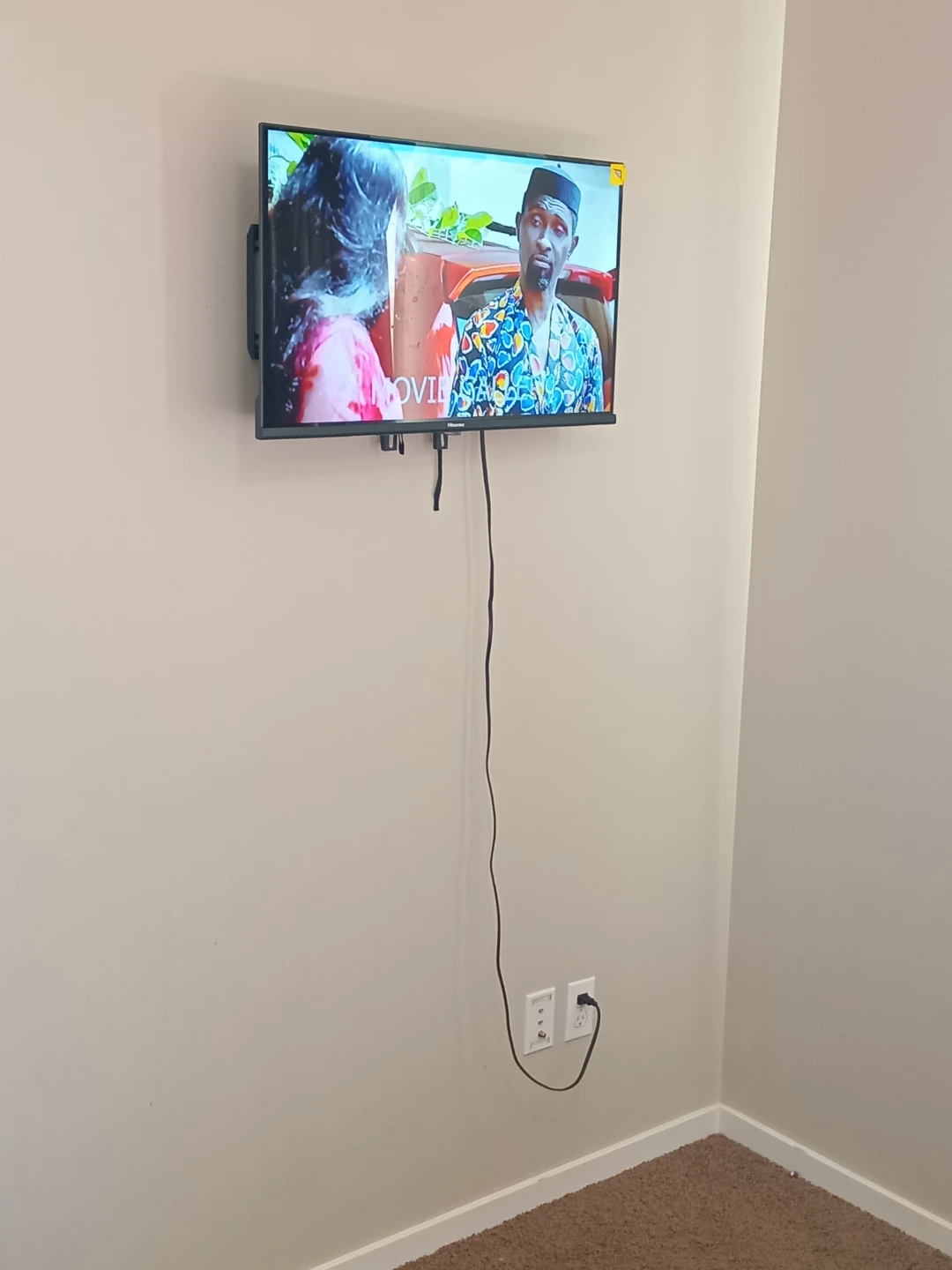 Hisense 32" Smart TV