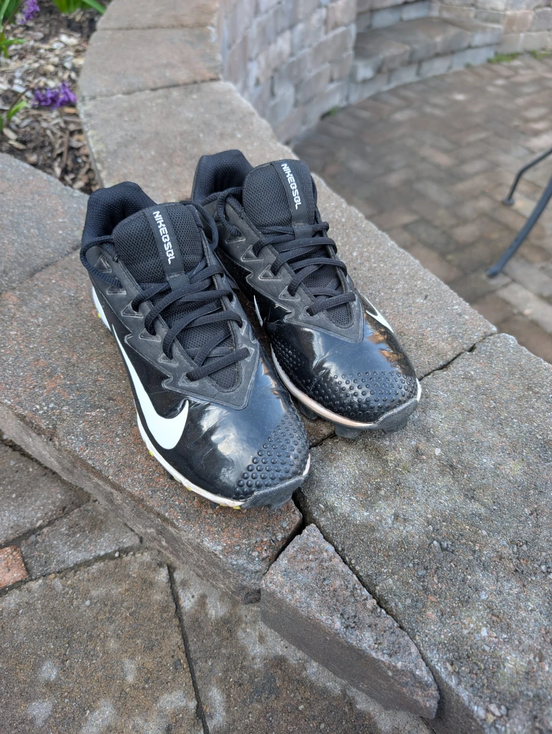 Boys Nike Vapor Ultrafly Baseball Cleats - size 5Y - photo 2