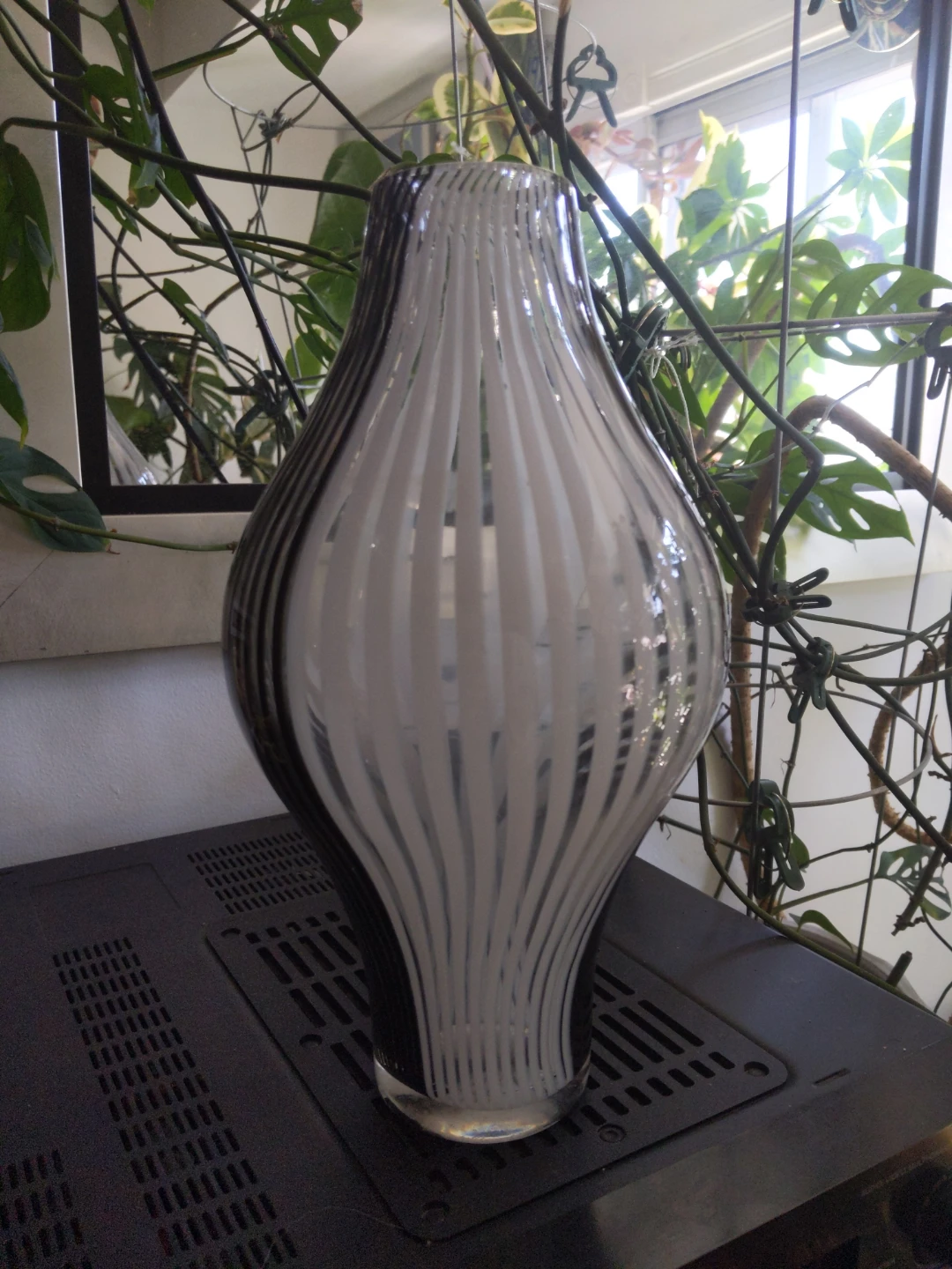 Striped Glass Vase - photo 2