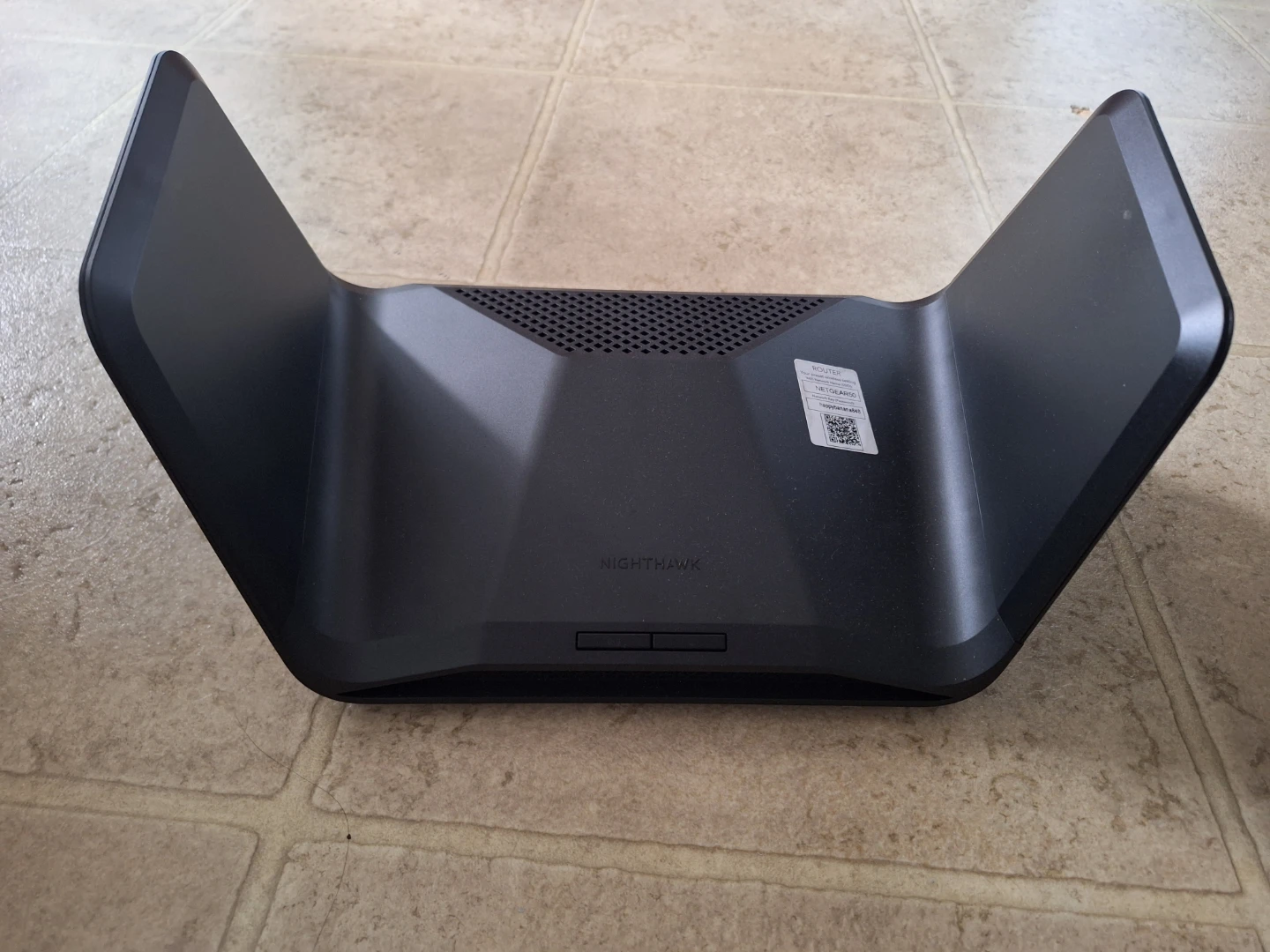 Netgear AX6600 wifi router - photo 2